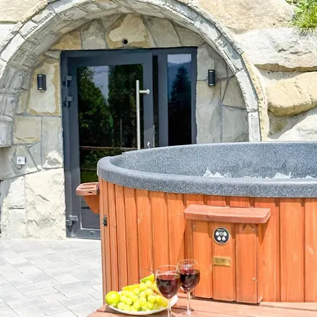 Apartman Rent Like - Hidden Hill Szymaszkowa 12 *